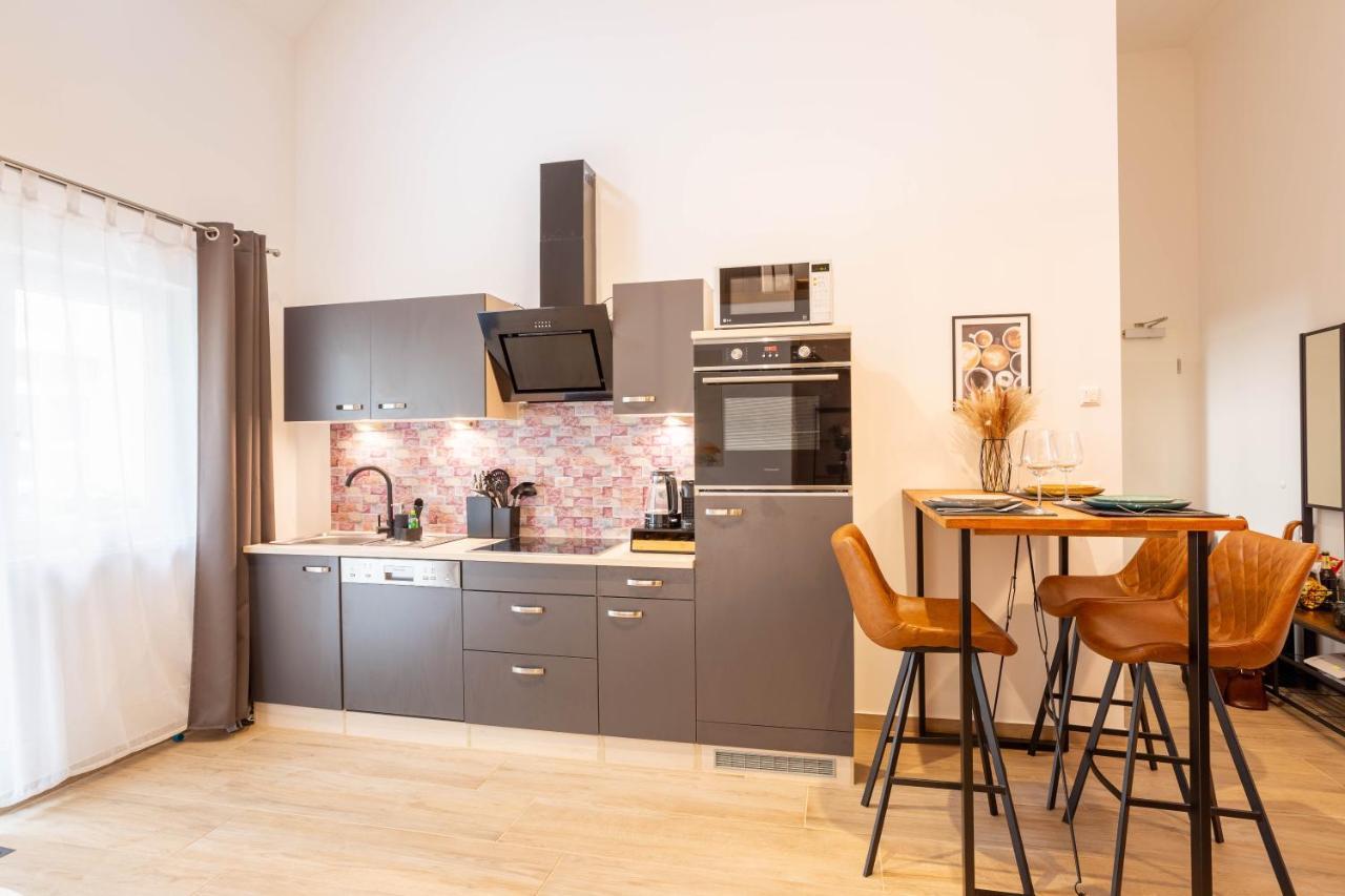Soulscape Apartments Loft Zwickau Citycenter Mit Tg-Stellplatz, Magenta-Tv Und Klima Εξωτερικό φωτογραφία