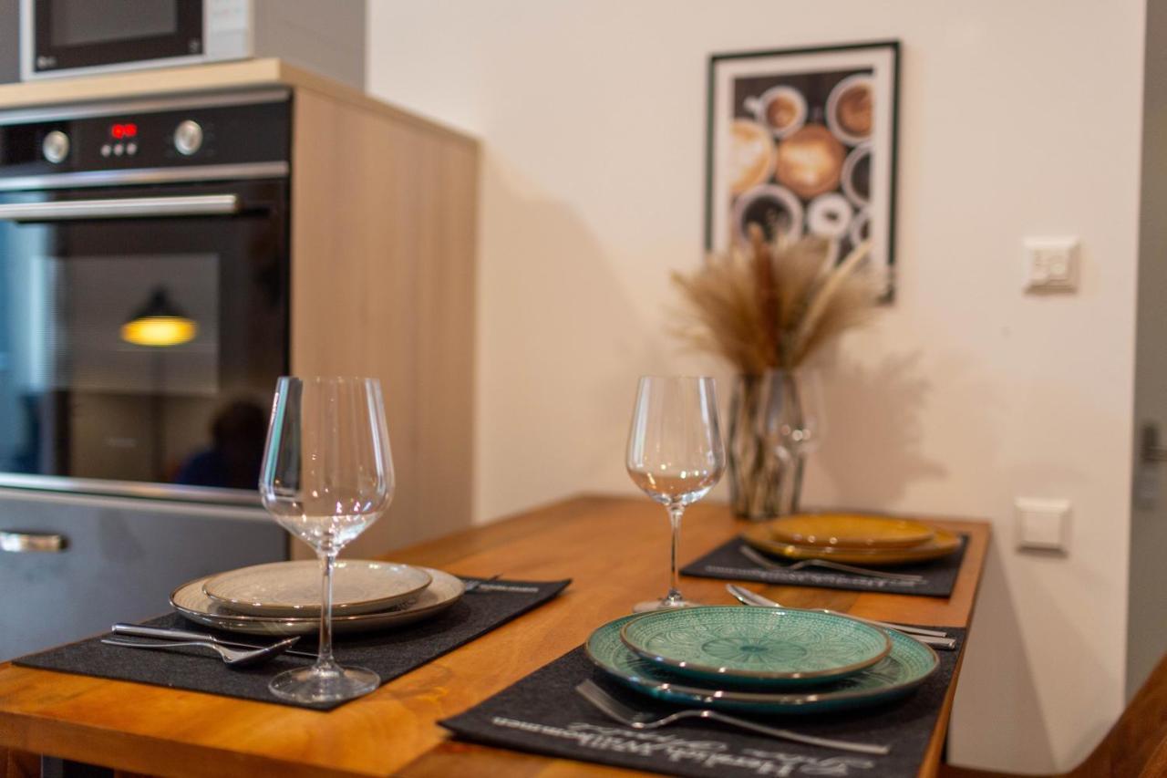 Soulscape Apartments Loft Zwickau Citycenter Mit Tg-Stellplatz, Magenta-Tv Und Klima Εξωτερικό φωτογραφία