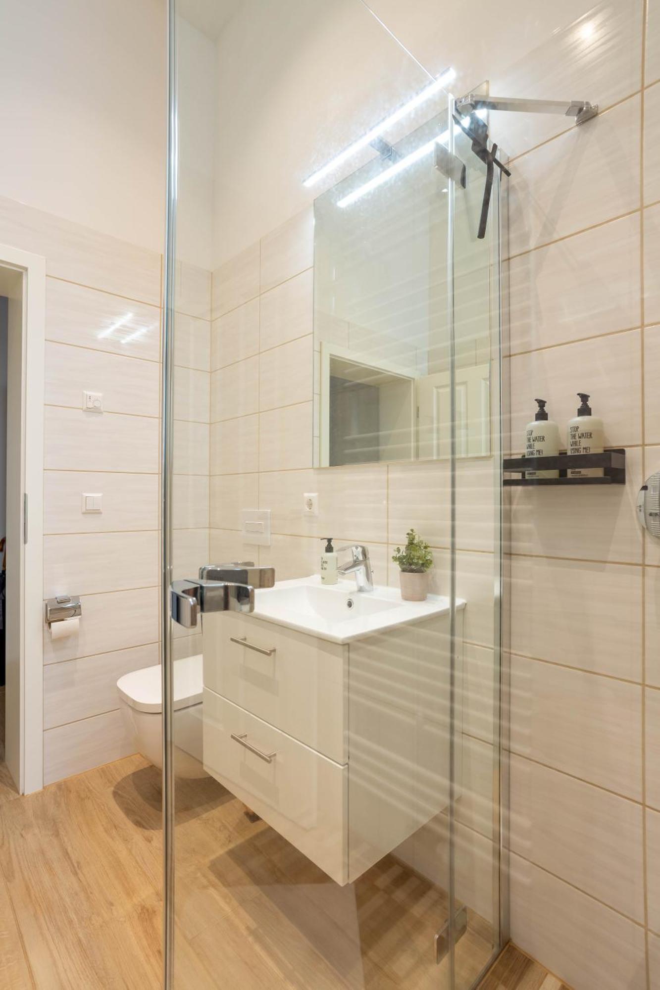 Soulscape Apartments Loft Zwickau Citycenter Mit Tg-Stellplatz, Magenta-Tv Und Klima Εξωτερικό φωτογραφία